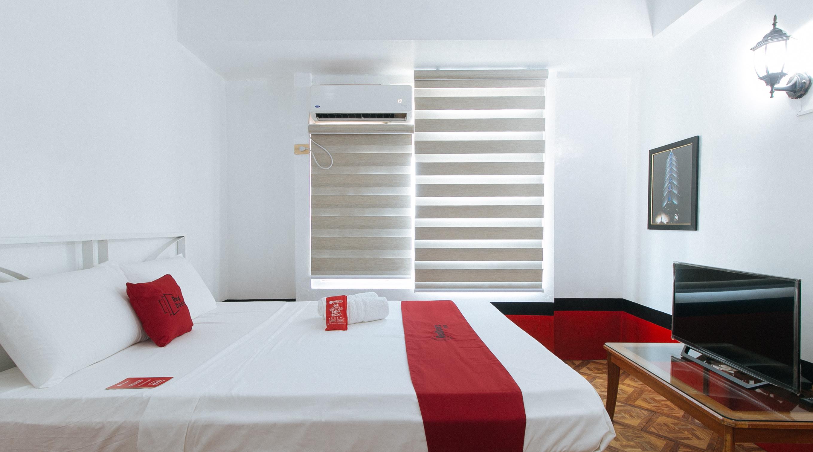 Reddoorz At The Providence Tower Hotel Manila Exterior foto