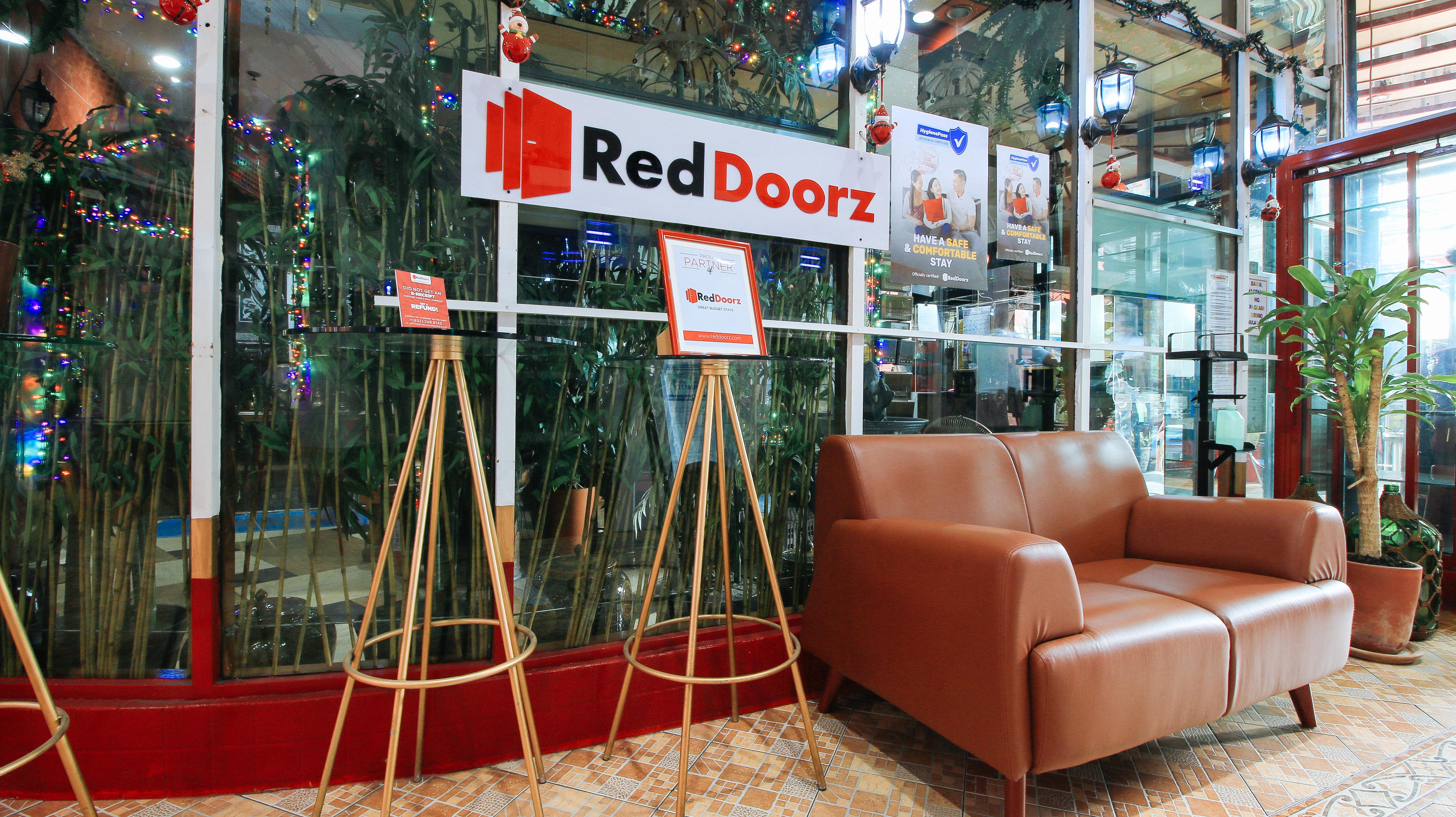 Reddoorz At The Providence Tower Hotel Manila Exterior foto